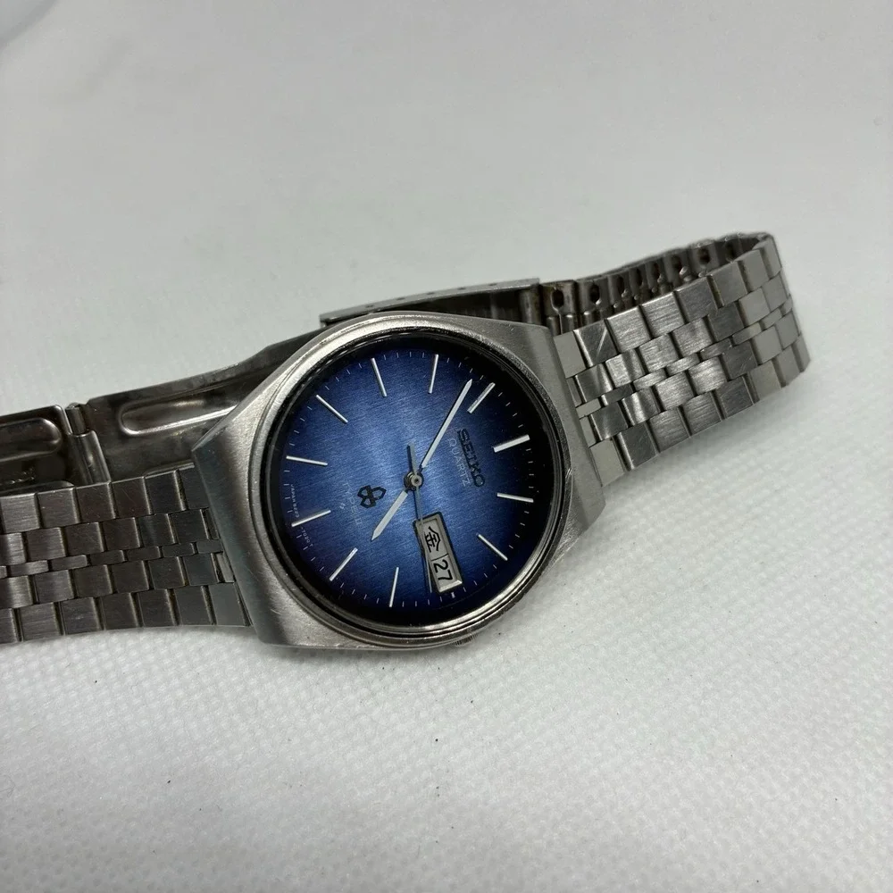 Vintage Seiko Type II 8223-701D Blue Dial Quartz Men's Watch 35mm - NEW CRYSTAL!